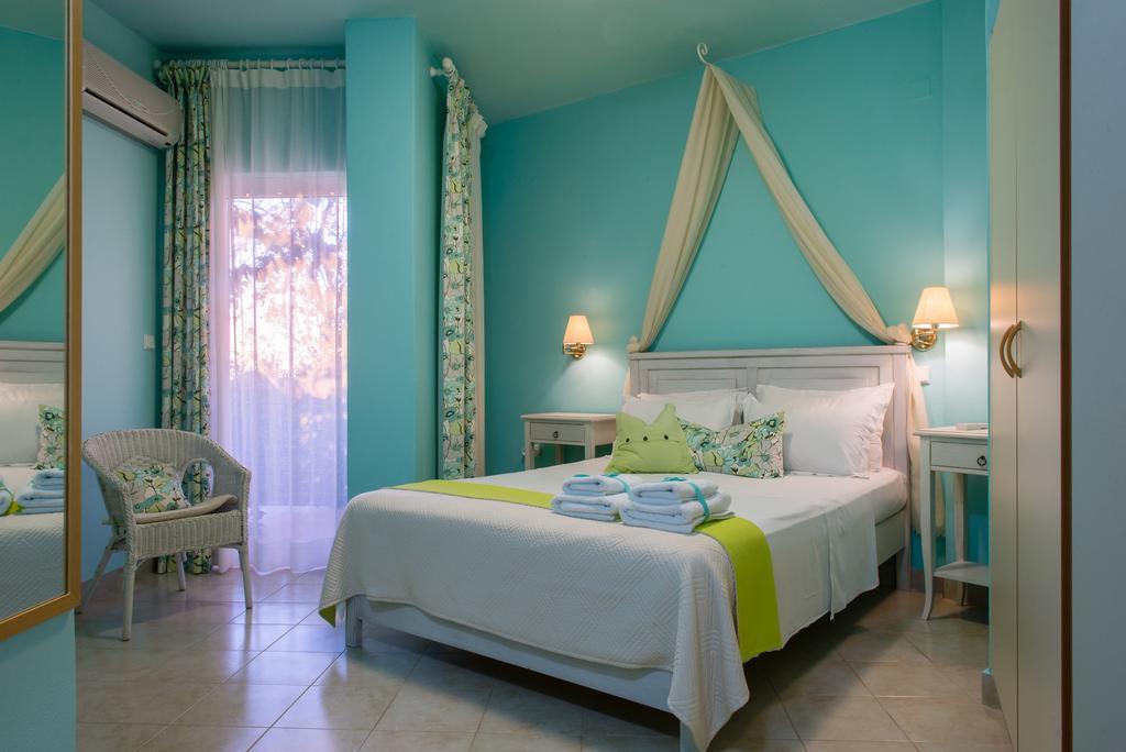 Palmina Mare Villa And Studios 파랄리아 브라초우 외부 사진